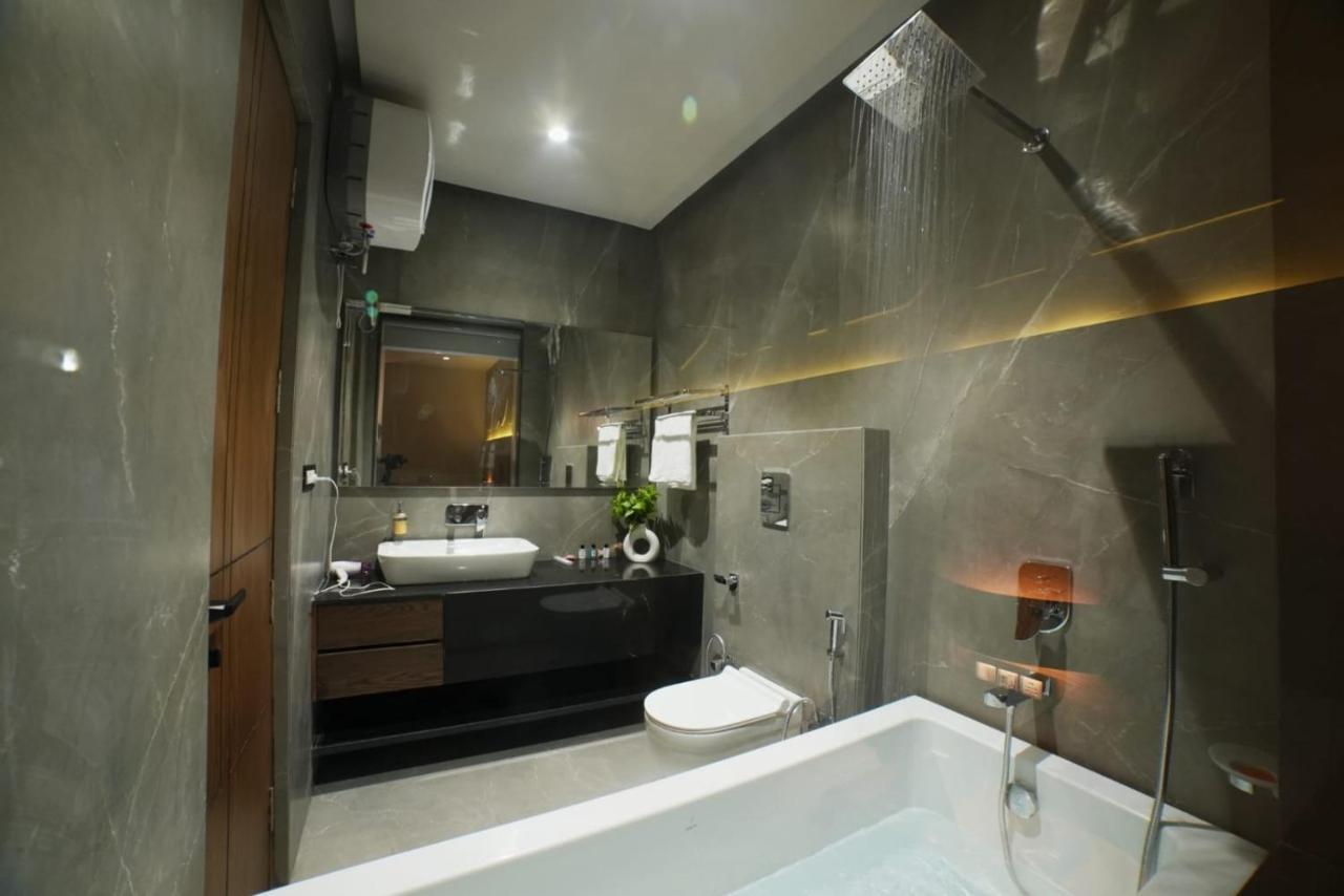 The Rohini Mansion A Unit Of The Monsoon & Pearl Palace Yamuna Nagar Ngoại thất bức ảnh