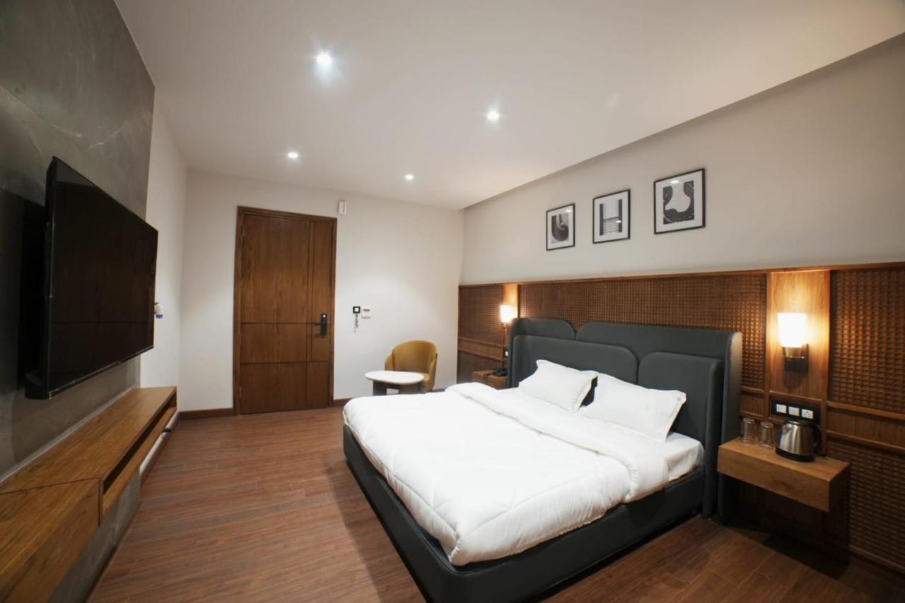 The Rohini Mansion A Unit Of The Monsoon & Pearl Palace Yamuna Nagar Ngoại thất bức ảnh