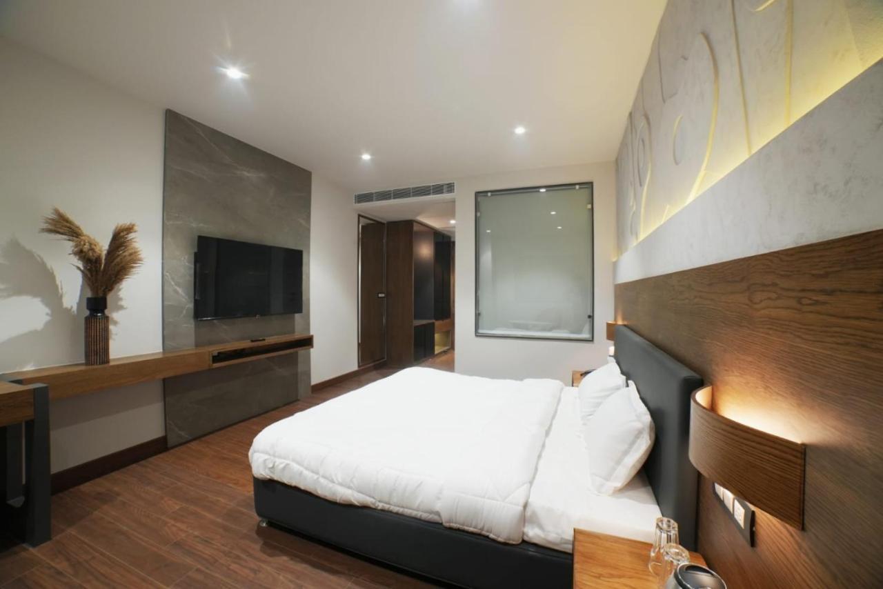 The Rohini Mansion A Unit Of The Monsoon & Pearl Palace Yamuna Nagar Ngoại thất bức ảnh