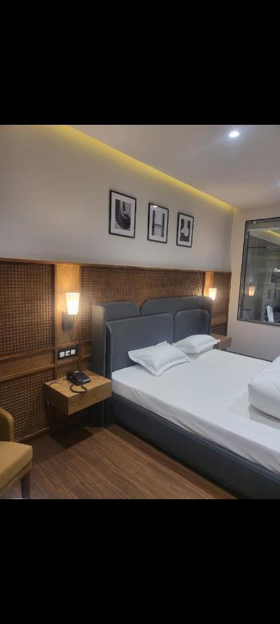 The Rohini Mansion A Unit Of The Monsoon & Pearl Palace Yamuna Nagar Ngoại thất bức ảnh