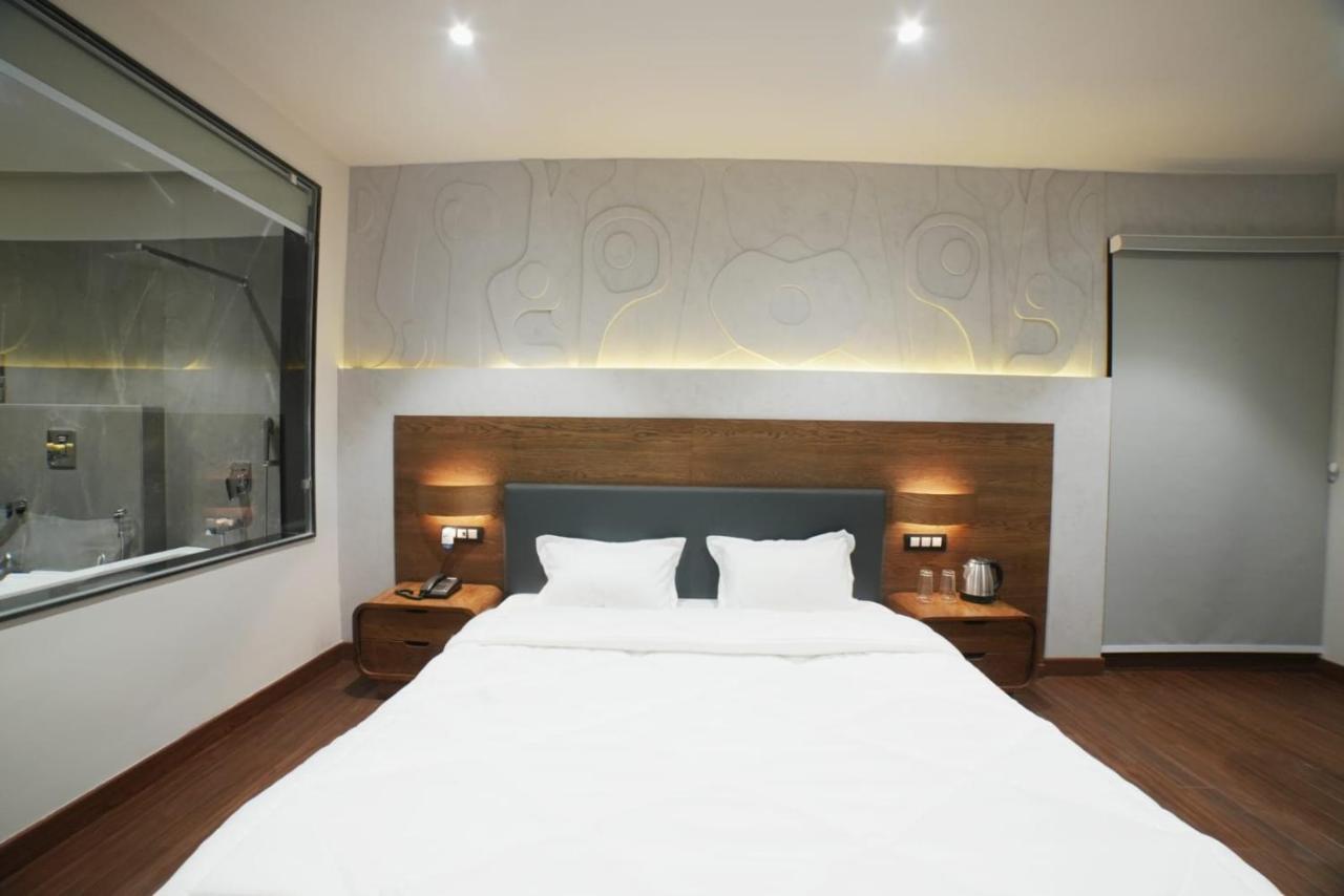 The Rohini Mansion A Unit Of The Monsoon & Pearl Palace Yamuna Nagar Ngoại thất bức ảnh